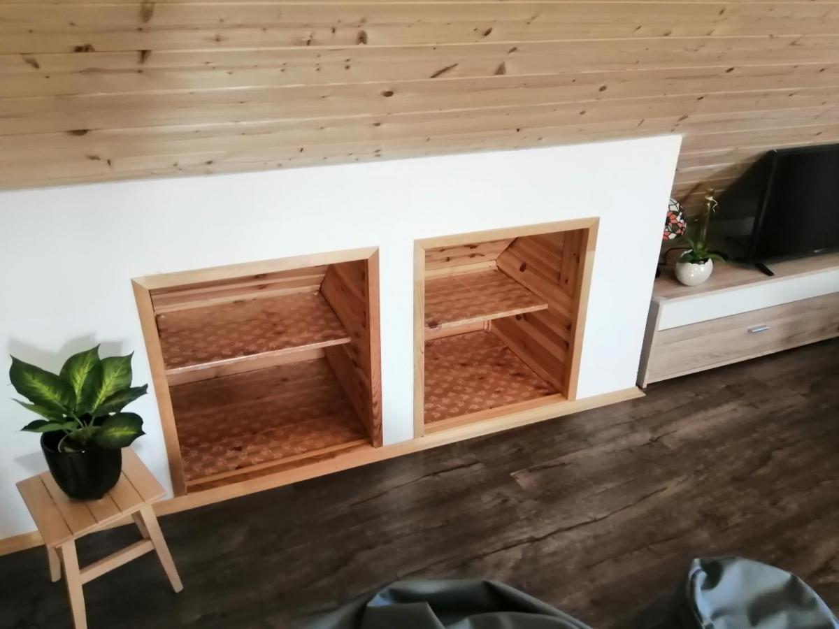 Apartman Dve Micky بيتس بود سنيزكو المظهر الخارجي الصورة